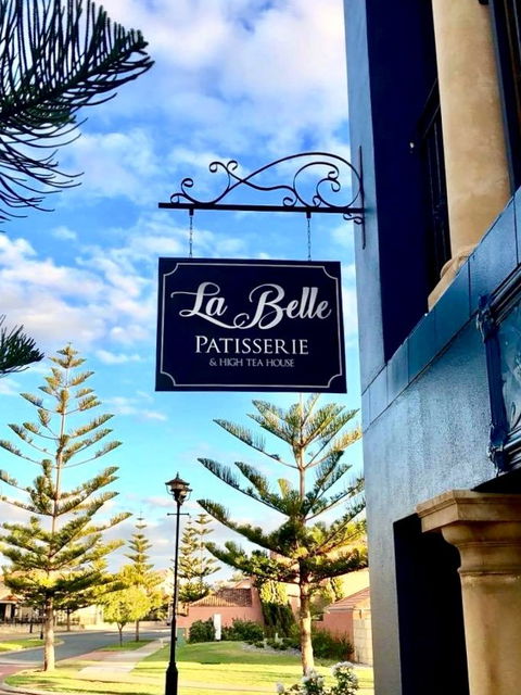La Belle Patisserie & High Tea House - Perths Hotel 3