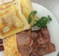 Coolum Seafoods - Perths Hotel