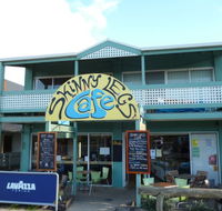 Skinny Legs Cafe - Perths Hotel
