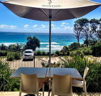 Manta Ray Bistro at Stradbroke Island Beach Hotel - Perths Hotel