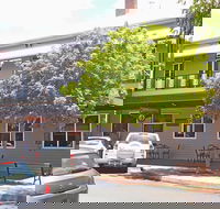 Queenslander Hotel - Perths Hotel