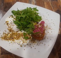 Roses  Beans - Perths Hotel