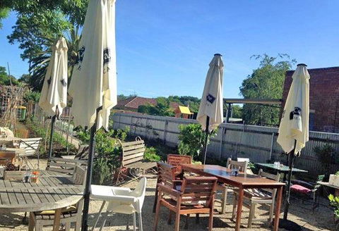 Grand Bar & Bistro - Perths Hotel 2