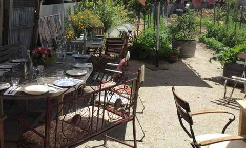 Grand Bar & Bistro - Perths Hotel 6