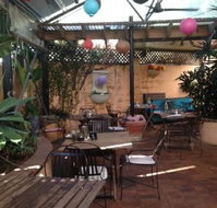 Stratford Deli - Perths Hotel