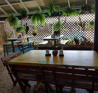 Nambini Cafe - Perths Hotel
