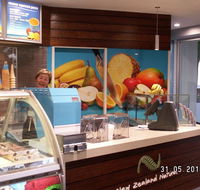 New Zealand Ice Creamery - Perths Hotel