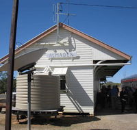Railway Hotel Almaden - Perths Hotel