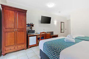 The Coffee House Apartments & Bistro - Perths Hotel 6