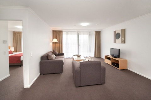 The Edge Apartment Hotel - Perths Hotel 11