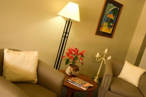 Rockhampton Plaza Hotel - Perths Hotel 1