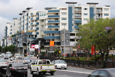 Gabba Central Apartments - Perths Hotel 0