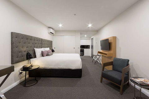 Avenue Hotel Canberra - Perths Hotel 4