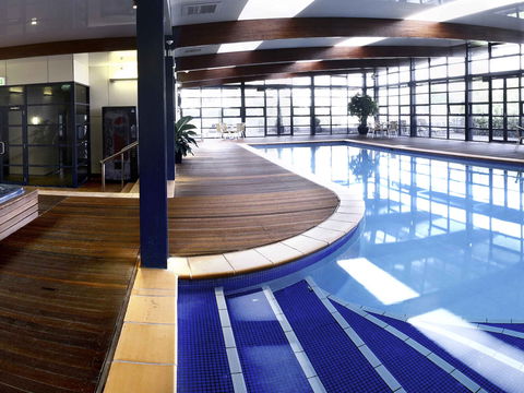 Novotel Canberra - Perths Hotel 13