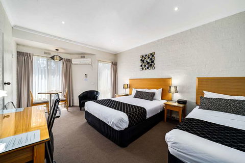 Comfort Inn Coach & Bushmans - Perths Hotel 9