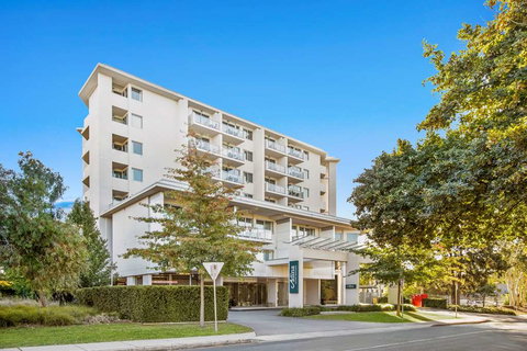 Adina Serviced Apts Canberra Dickson - Perths Hotel 1
