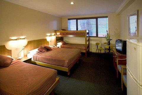 Capital Executive Apt Hotel Canberra - Perths Hotel 2