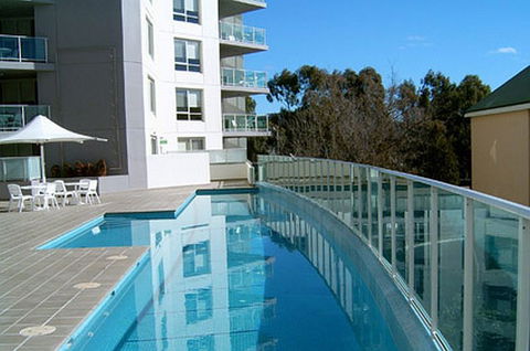 Pacific Suites Canberra - Perths Hotel 2