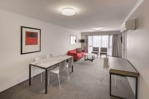 Adina Serviced Apartments James Court - Perths Hotel 5