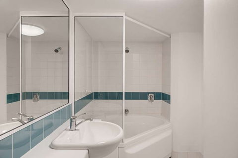 Adina Serviced Apartments James Court - Perths Hotel 11