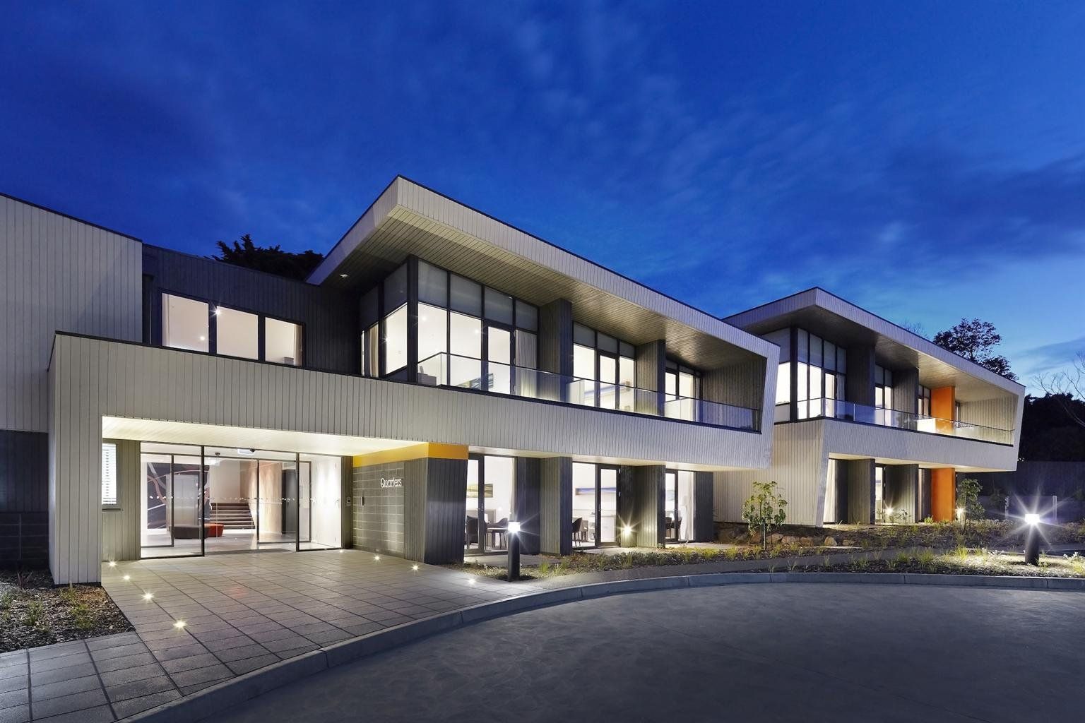  Perths Hotel