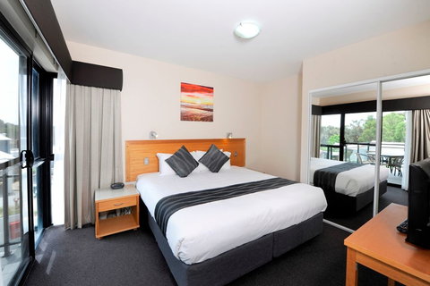 Assured Ascot Quays Apartment Hotel - Perths Hotel 2