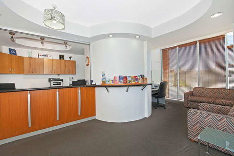 Comfort Inn & Suites Northgate Airport - Perths Hotel 1