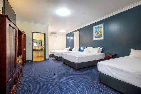 Atherton Hotel - Perths Hotel 7