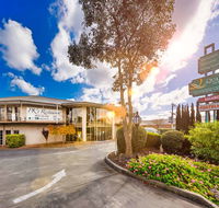 Quality Hotel Melbourne Airport - Perths Hotel