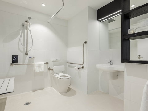 Ibis Adelaide - Perths Hotel 4