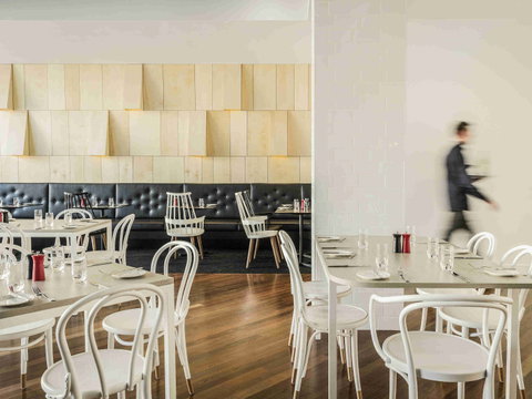 Ibis Adelaide - Perths Hotel 16