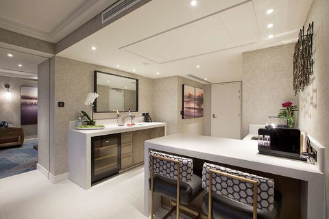 The Star Grand Hotel, Gold Coast - Perths Hotel 11