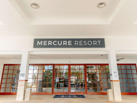 Mercure Gold Coast Resort - Perths Hotel 1