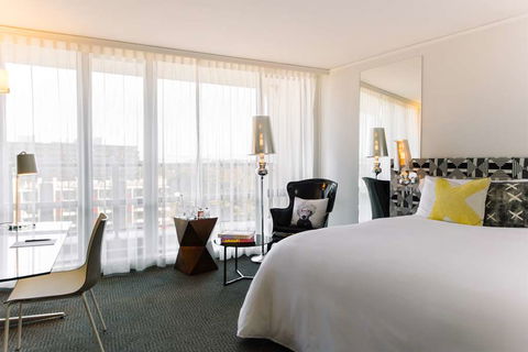 QT Canberra - Perths Hotel 3