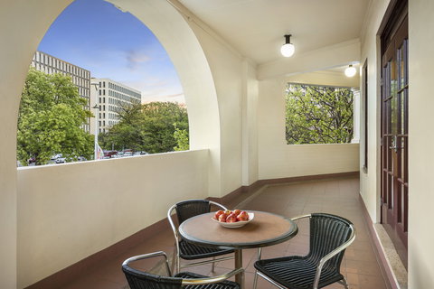 Quest Canberra - Perths Hotel 7