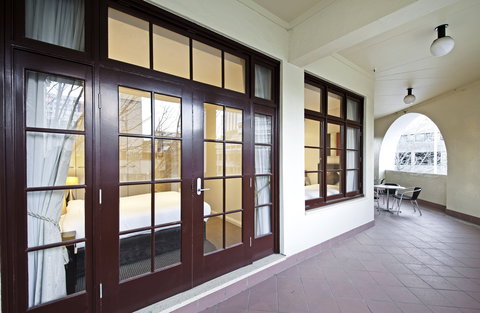 Quest Canberra - Perths Hotel 11