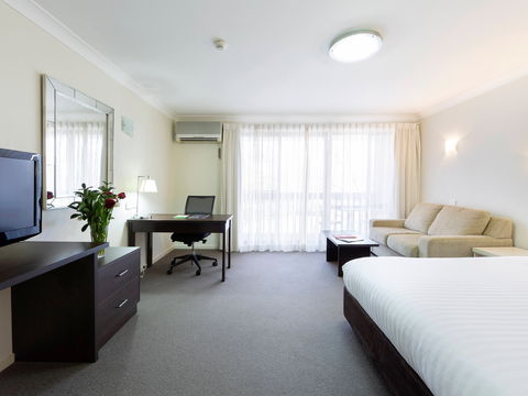 Ibis Styles Canberra Tall Trees - Perths Hotel 4