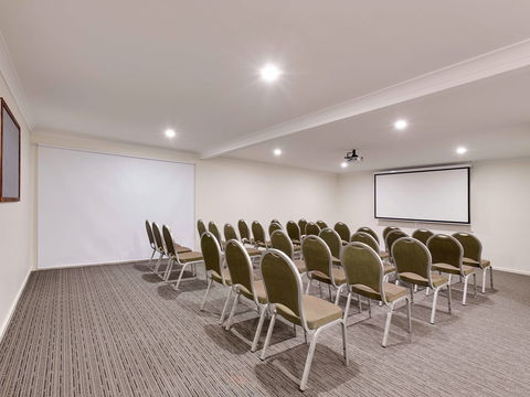 Ibis Styles Canberra Tall Trees - Perths Hotel 8