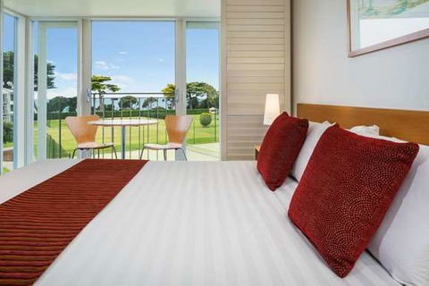 Mantra Lorne - Perths Hotel 4