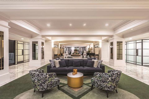 The Savoy Hotel On Little Collins - Perths Hotel 2