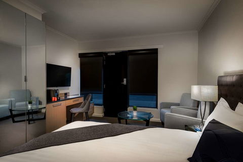 Crest On Park - Perths Hotel 8
