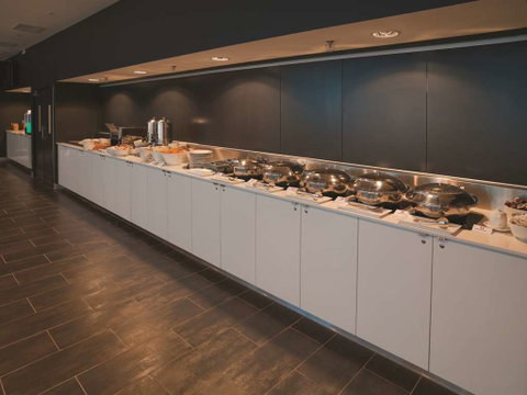 Travelodge Melbourne Docklands - Perths Hotel 16