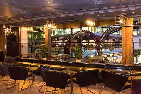 Rydges World Square Sydney - Perths Hotel 11