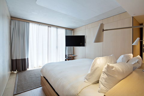 Zara Tower Serviced Apartments - Perths Hotel 17