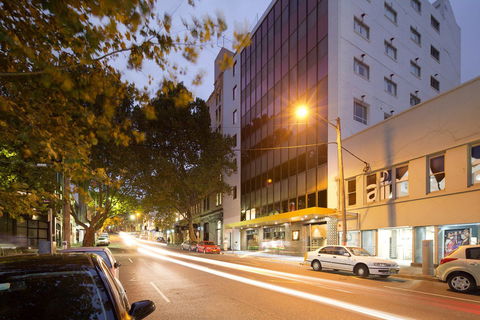 57 Hotel - Perths Hotel 6