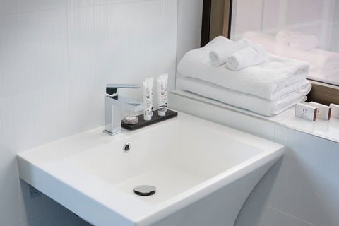 57 Hotel - Perths Hotel 11