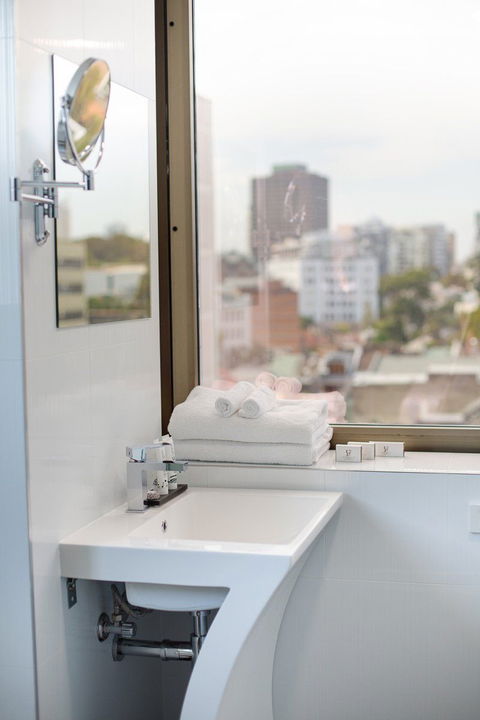 57 Hotel - Perths Hotel 14