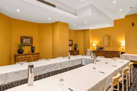 Castlereagh Boutique Hotel, Ascend - Perths Hotel 10