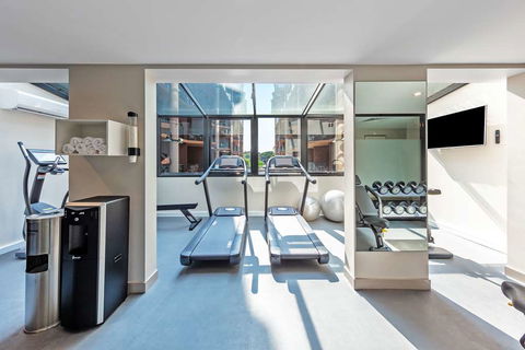 Amora Hotel Riverwalk Melbourne - Perths Hotel 13
