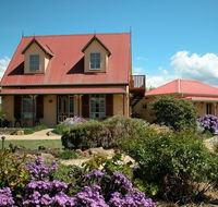 Swansea Cottages - Perths Hotel